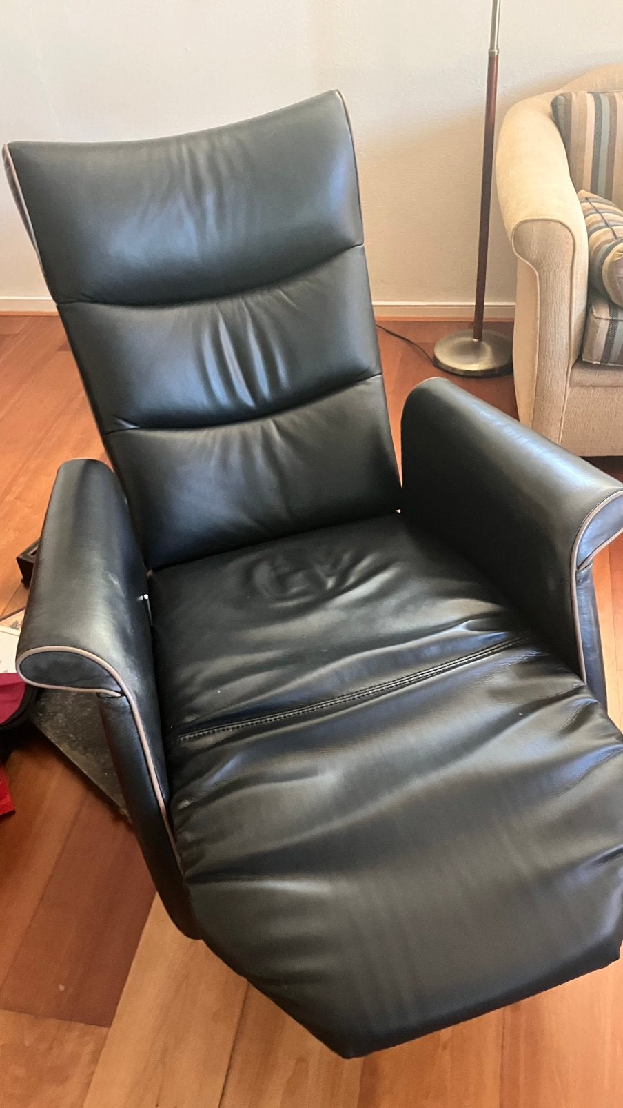 Donkerbruin leren relaxstoel Frans Molenaar, Huis en Inrichting, Fauteuils, Ophalen, Zo goed als nieuw, 50 tot 75 cm