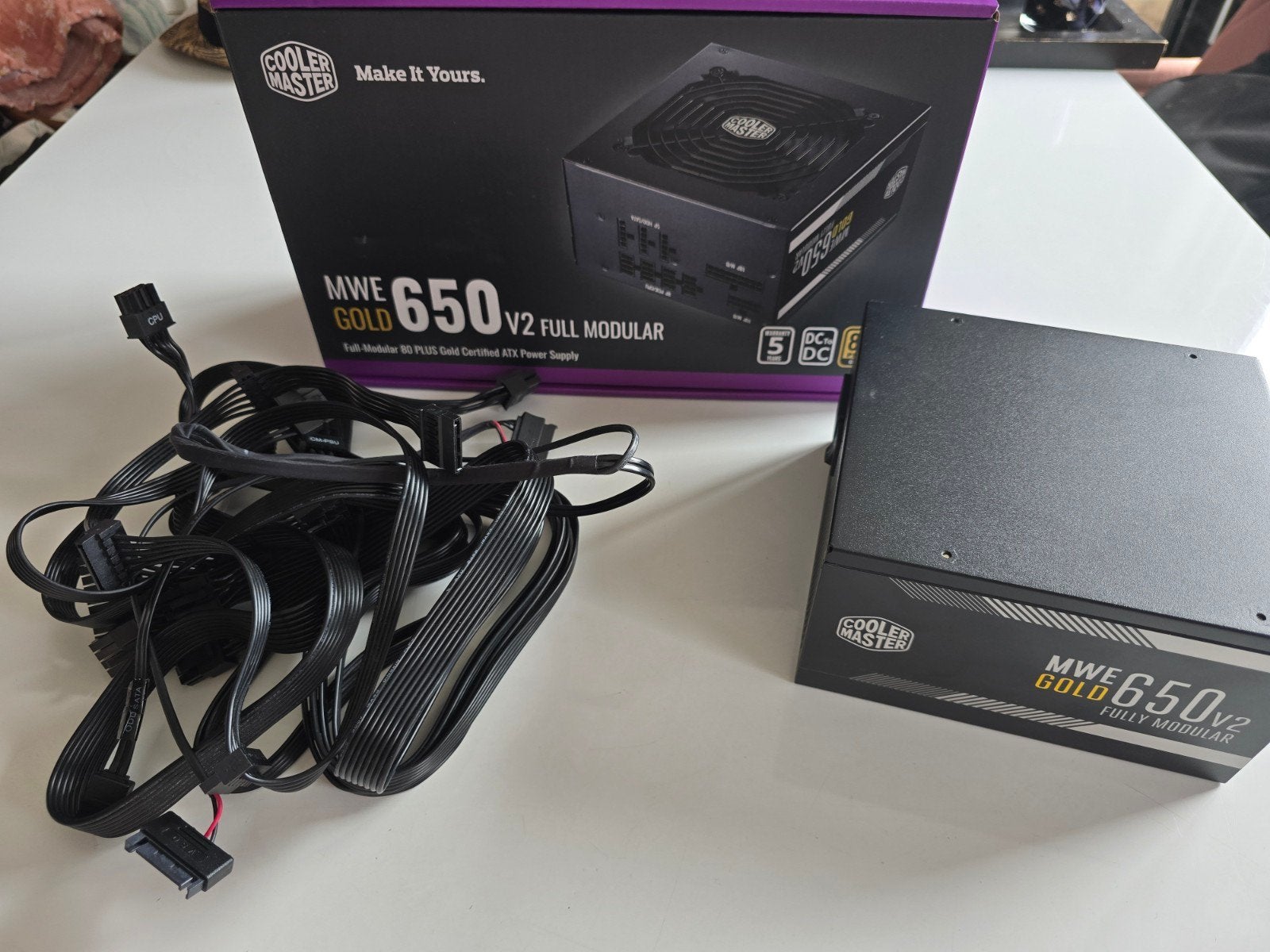 Cooler Master MWE Gold 650 V2 Full Modulair PSU, Computers en Software, Interne voedingen, Ophalen of Verzenden