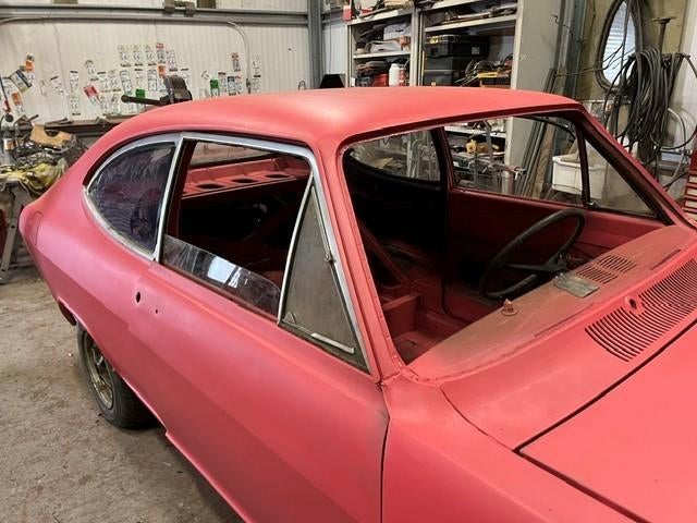 te koop lege opgelaste carroserie opel kadett b coupé, foto 5