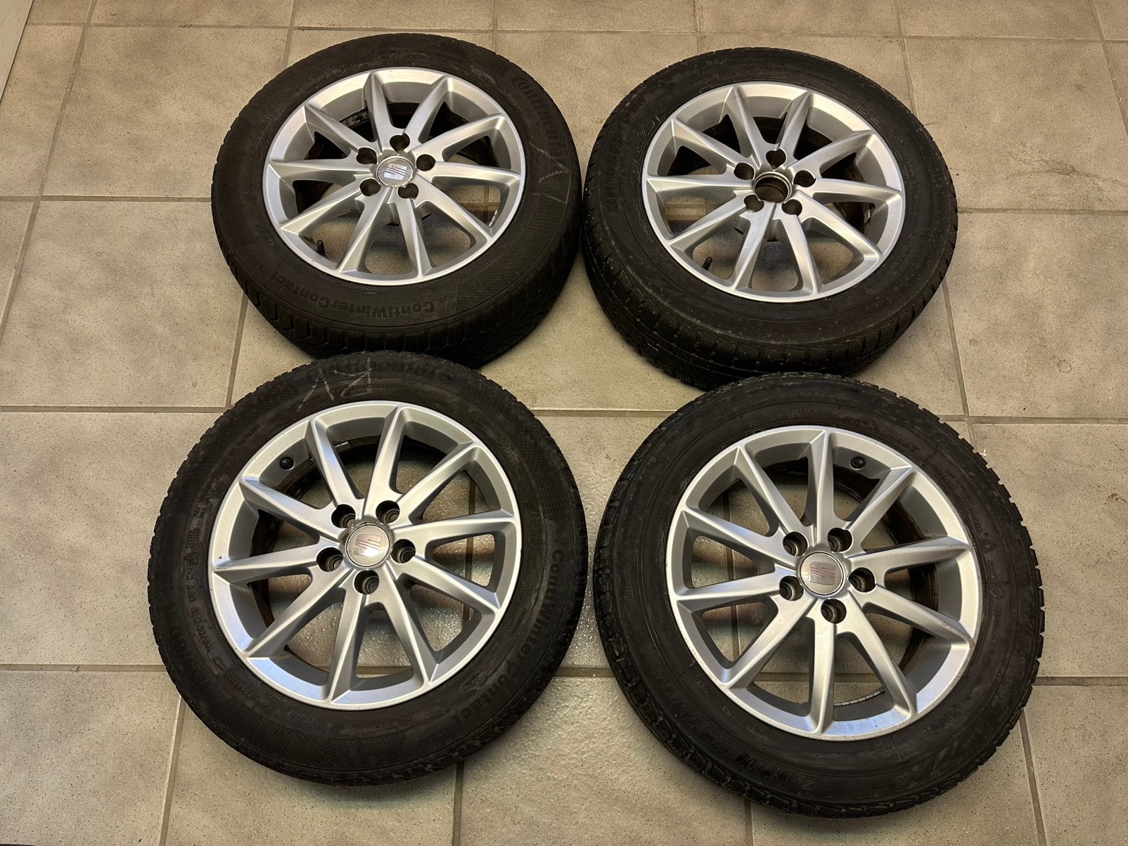 Velgen en winterbanden 15” Seat Ibiza (en Polo, A1, Fabia), Ophalen, Gebruikt