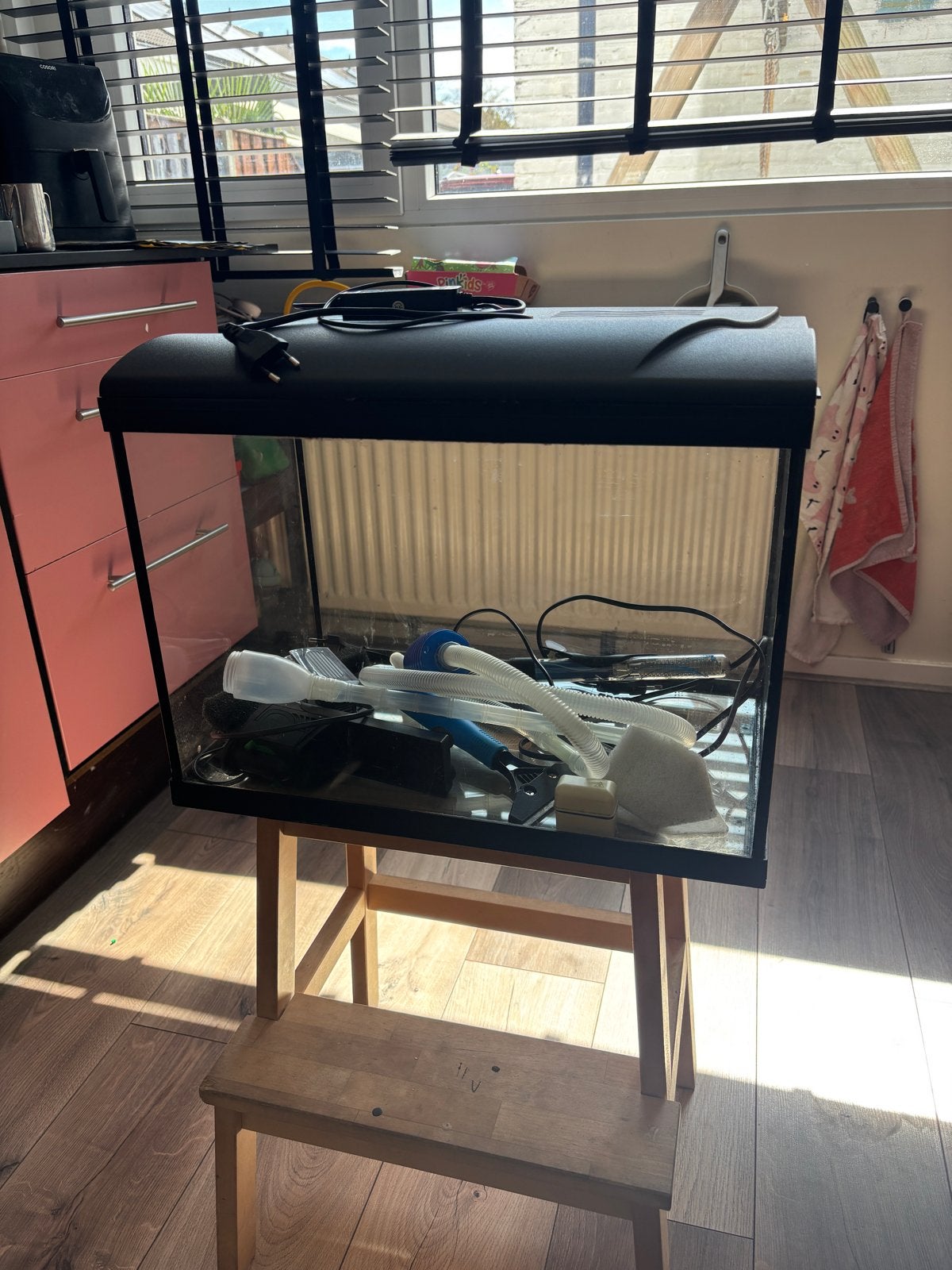 Aquarium incl toebehoren - Tetra in 400 plus filter en meer, Ophalen, Inclusief deksel, Gebruikt, Leeg aquarium