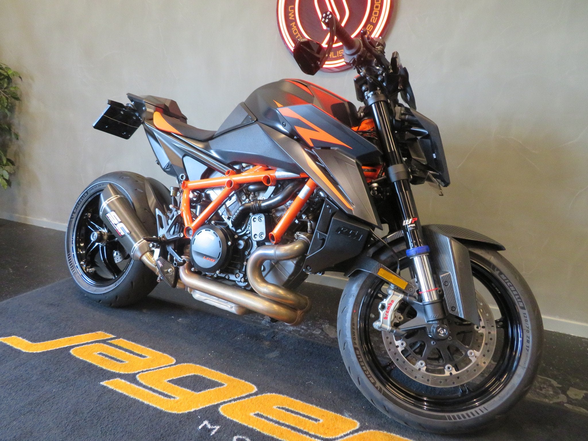 KTM SUPERDUKE 1390 R EVO NIEUWSTAAT! (bj 2024), Bedrijf, 1390 cc, Naked bike
