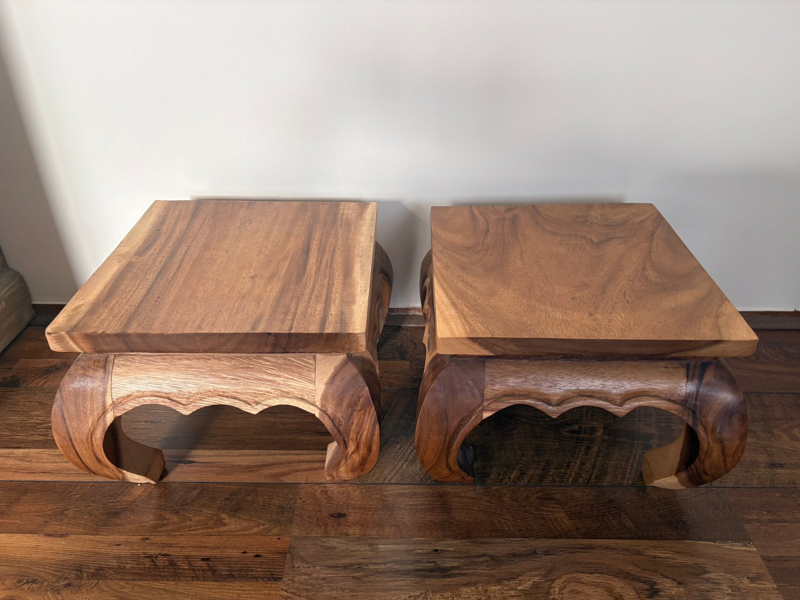 Mooie massief Acacia houten opium tafeltjes – set van 2, Antiek en Kunst, Ophalen