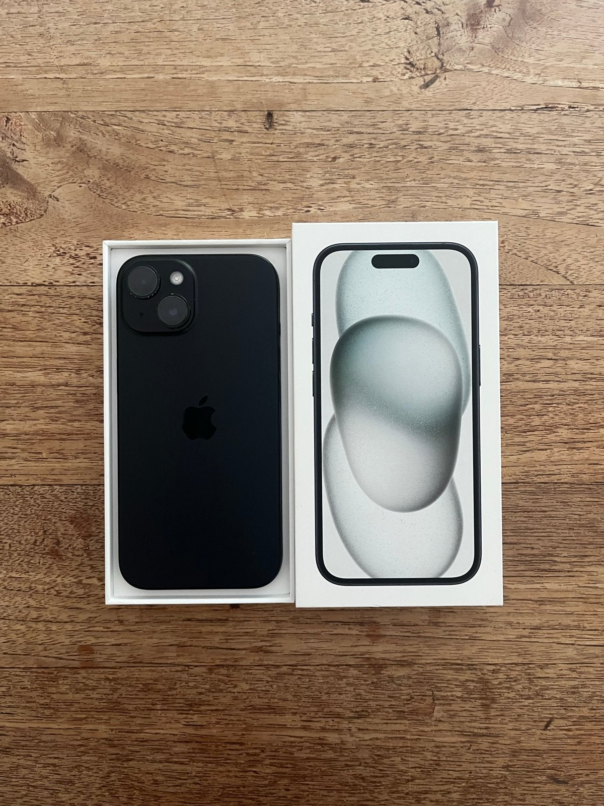 iPhone 15 Zwart 256GB | zo goed als nieuw, IPhone 15, Zwart, 88 %, Zo goed als nieuw