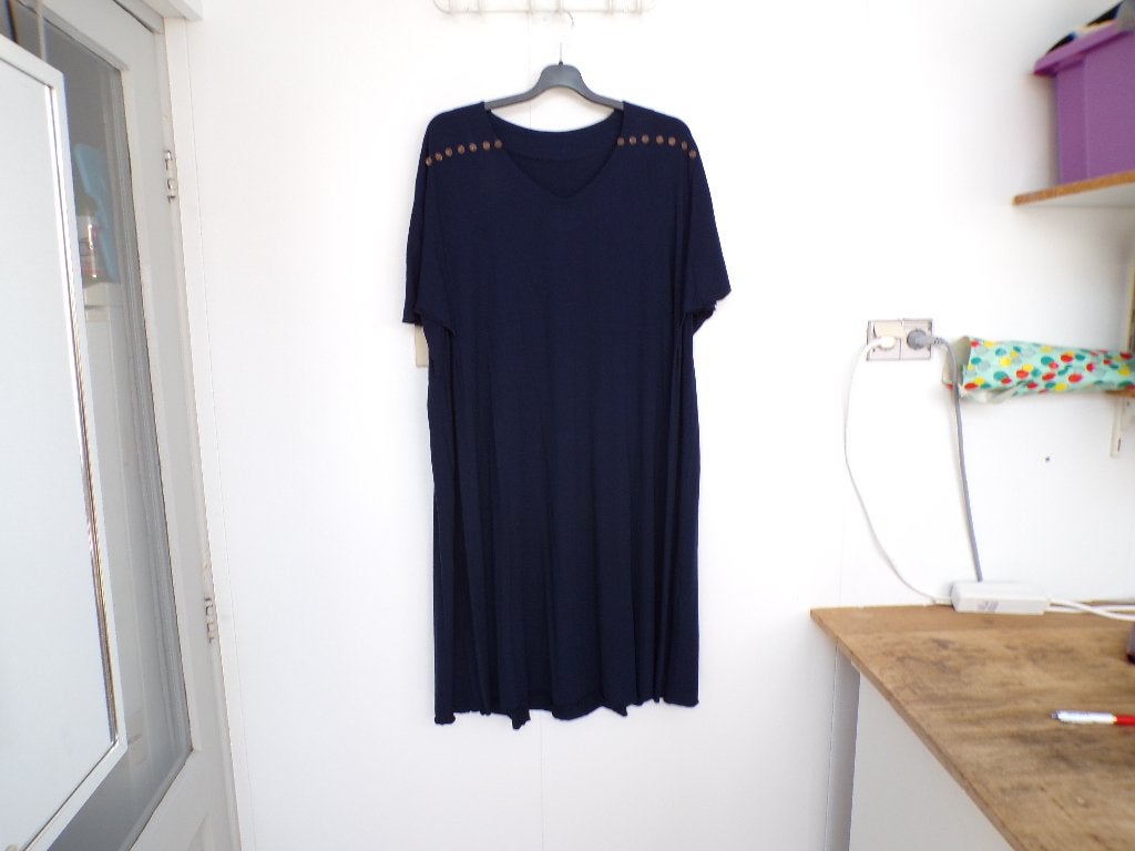 Leuke d.blauwe tricot jurk v-hals Bam Mode 4XL - 52/54 ?, Kleding | Dames, Blauw, Jurk, Zo goed als nieuw, Nvt