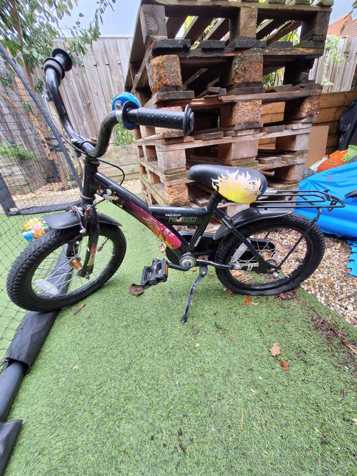 Cumberland Kinderfiets 16 inch - Opknapper (achterband plat), Ophalen, Gebruikt, Terugtraprem, 16 tot 20 inch