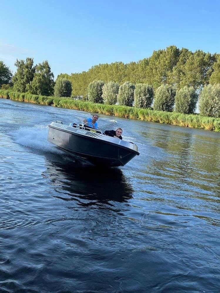 Tinn Silver 450 pro met 60pk Mercury €29.000,- ex btw, Watersport en Boten, Vis- en Consoleboten, Nieuw, Alumax, Benzine, 50 tot 70 pk
