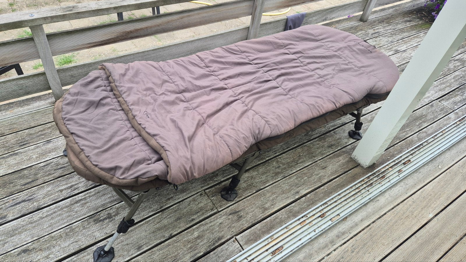 Avid Sleep Systeem stretcher karpervissen met 4-seizoen dekb, Watersport en Boten, Ophalen, Gebruikt