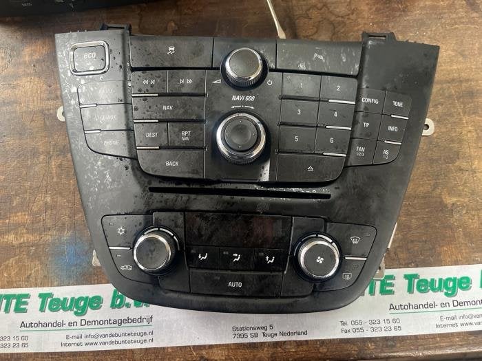 Bediening boordcomputer van een Opel Insignia, Gebruikt, -, -, Opel