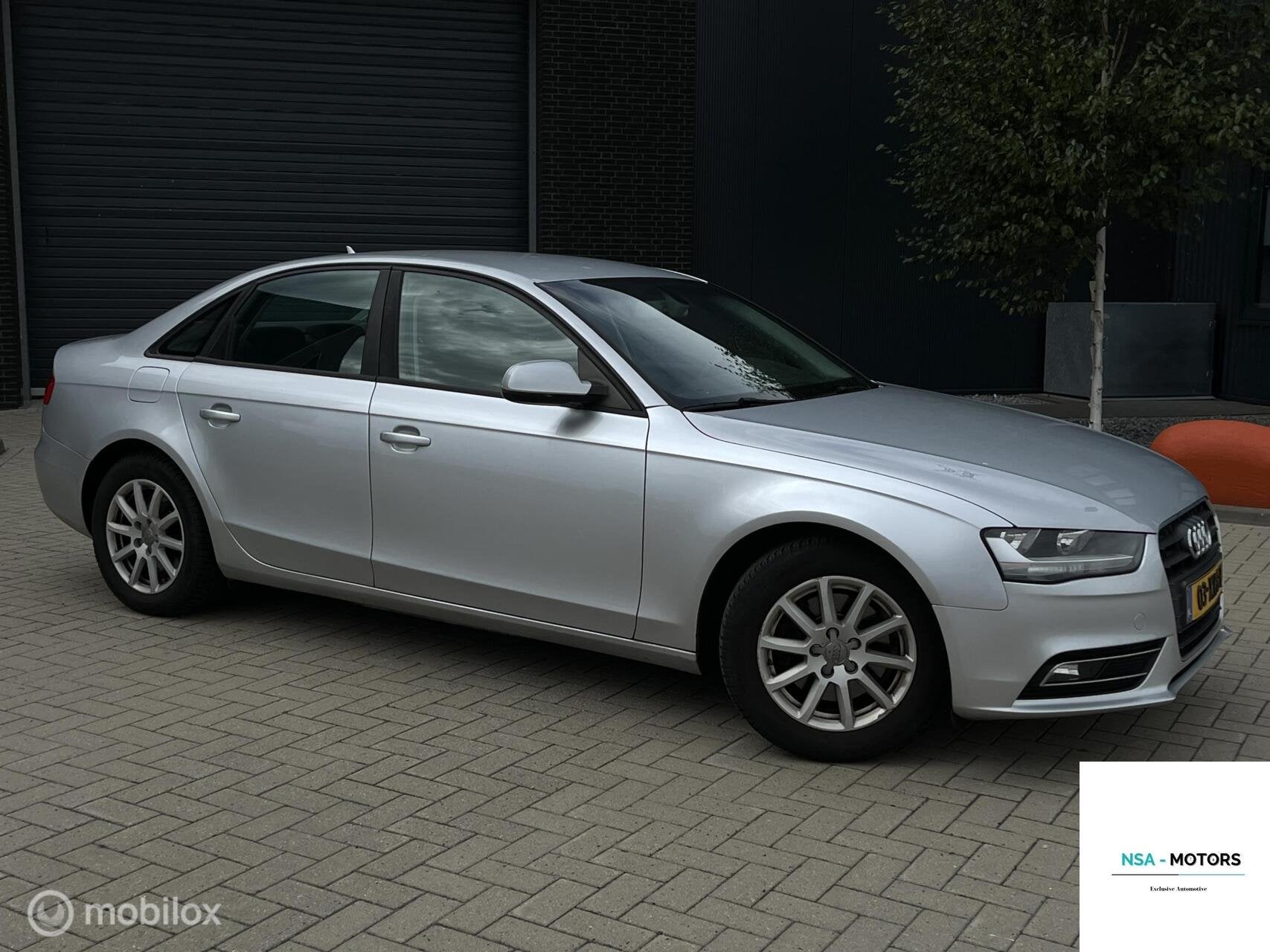 Audi A4 Limousine 1.8 TFSI Pro Line Business|CRUIS|AIRC, Auto's, Audi, Voorwielaandrijving, Euro 5, Gebruikt, 4 cilinders