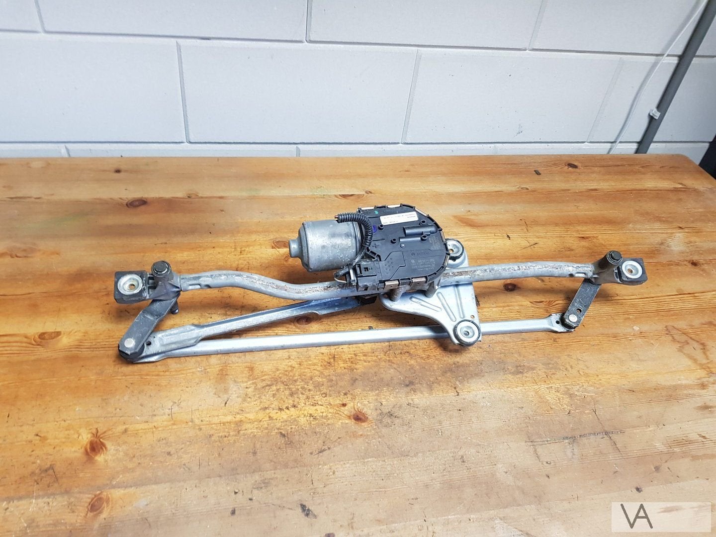 Volvo S60 V60 2010 - 2017 ruitenwisser mechaniek + motor €50, Gebruikt, -, -, Ophalen of Verzenden
