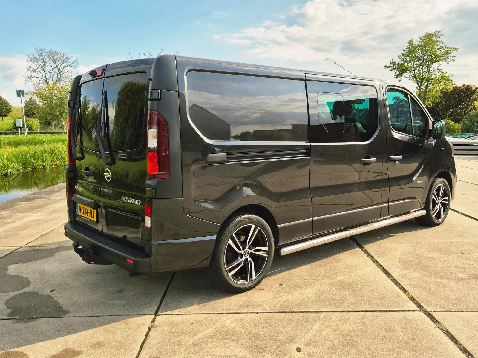 Opel Vivaro BiTurbo MARGE dubbele cabine BV 2016, Auto's, Voorwielaandrijving, Zwart, 4 cilinders, Leder en Stof