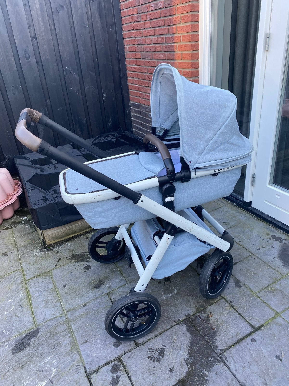 Dubatti kinderwagen, Zo goed als nieuw, Met autostoeltje, Ophalen, Kinderwagen