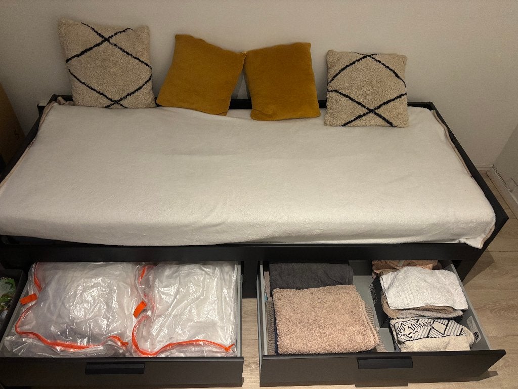 Bed, 2 drawers and matrass 80 or 160 x 200 cm BRIMNES (IKEA), Ophalen, Zwart, 200 cm, 160 cm