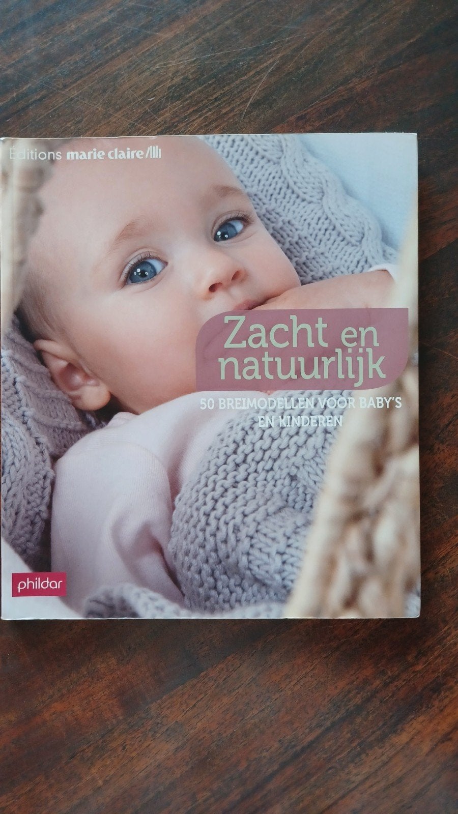 Zacht en natuurlijk breien voor baby's en kinderen, Ophalen of Verzenden, Zo goed als nieuw, Breien, Patroon of Boek