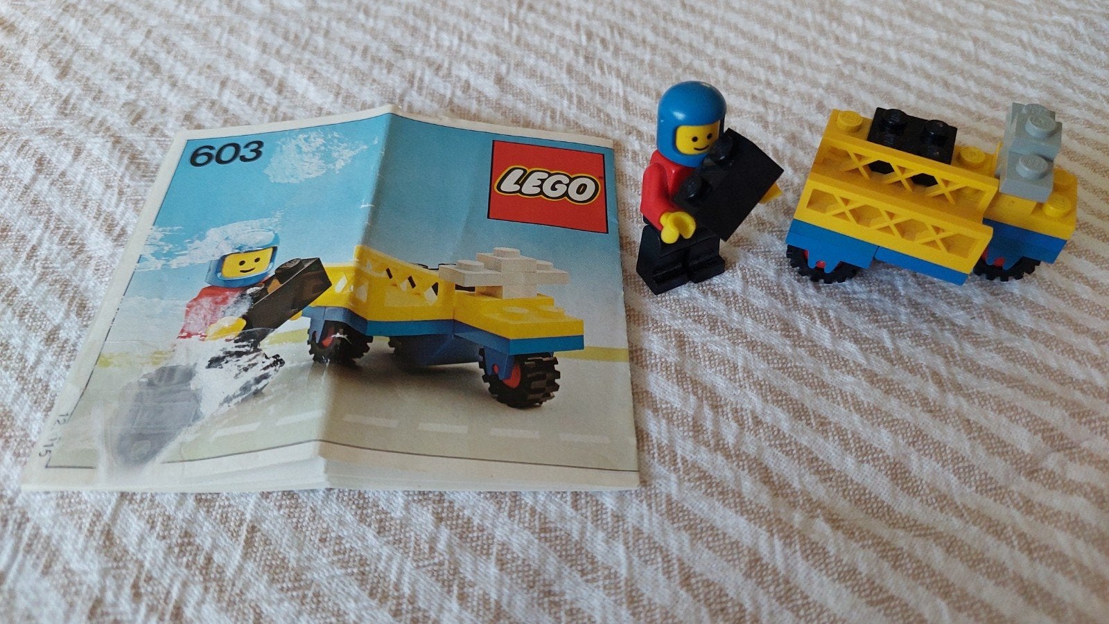 Lego set 603: Raceauto met coureur en instructies, Gebruikt, Lego, Ophalen of Verzenden, Inclusief instructies