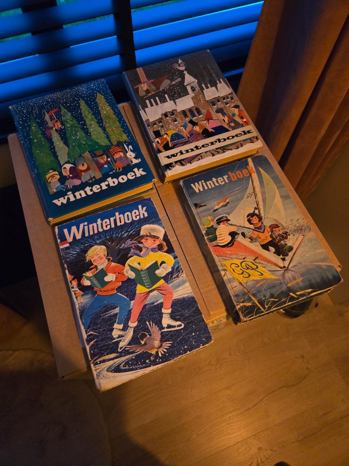 4 Magriet winterboeken, Ophalen of Verzenden, Gelezen