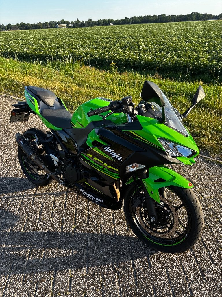 Kawasaki Ninja 400 – Sportieve en goed onderhouden A2 motor, Motoren, Motoren | Kawasaki, 400 cc, 4 cilinders, Gebruikt, Minimaal motorrijbewijs A2