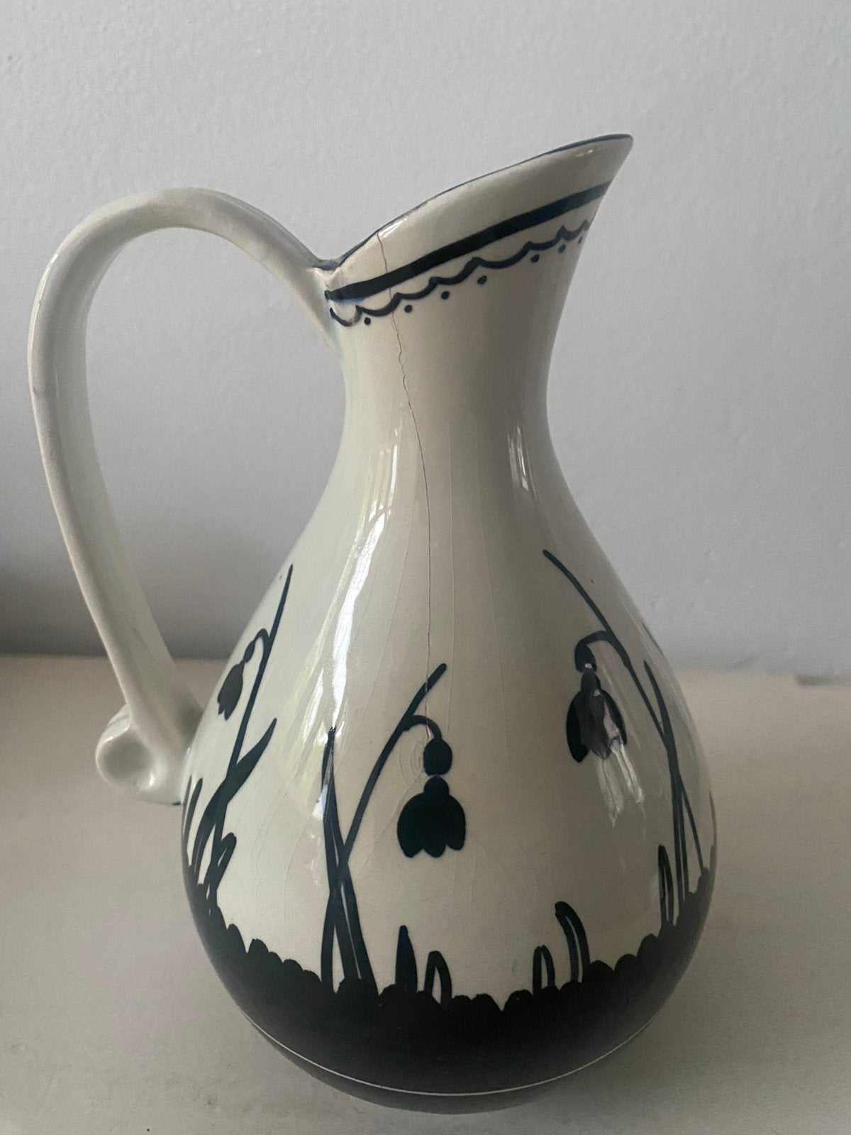 Cornelis Jonker Gouda Silhouet vaasje/ kannetje, Antiek en Kunst, Ophalen of Verzenden