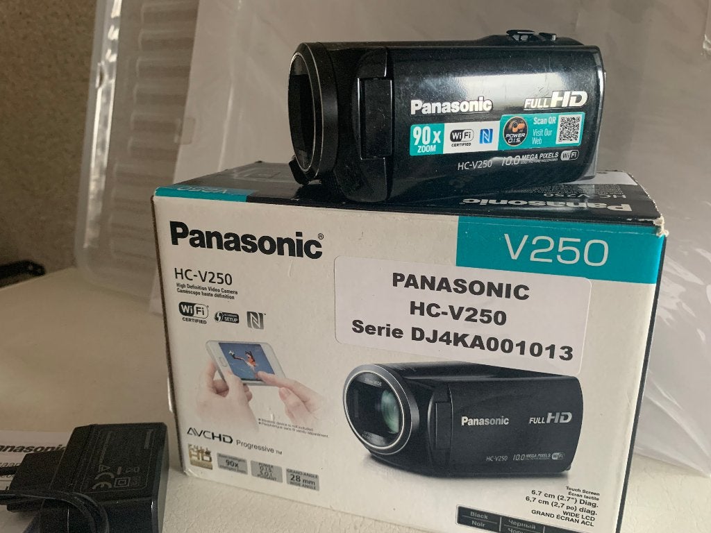 Panasonic Videocamera HC-V 250, Audio, Tv en Foto, Gebruikt, Panasonic, 20x of meer, Ophalen of Verzenden