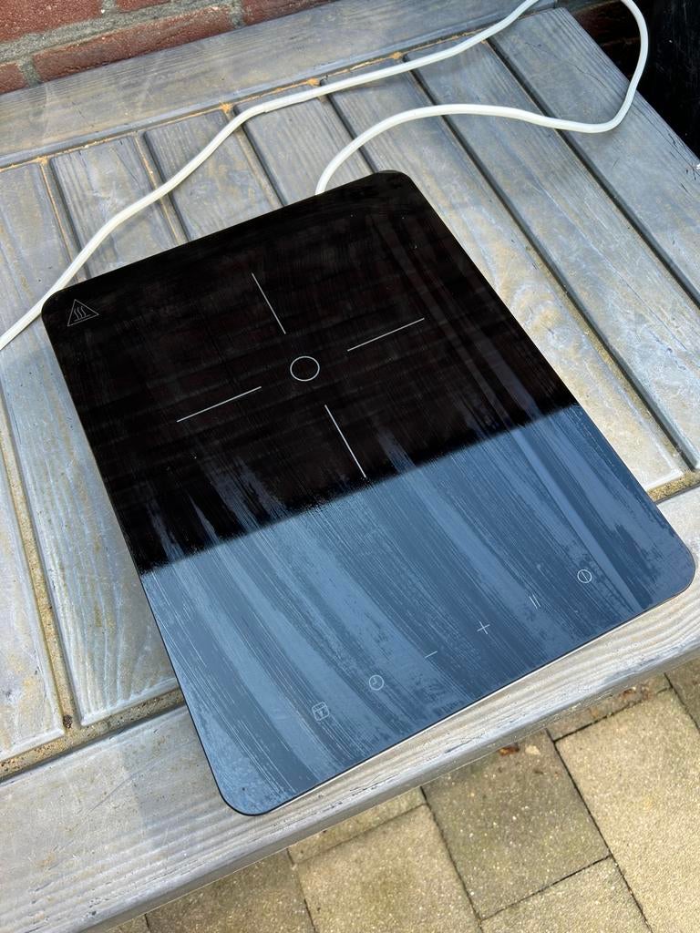 IKEA TILLREDA Inductiekookplaat - Draagbaar en Compact, Witgoed en Apparatuur, Kookplaten, 3 kookzones of minder, Ophalen of Verzenden