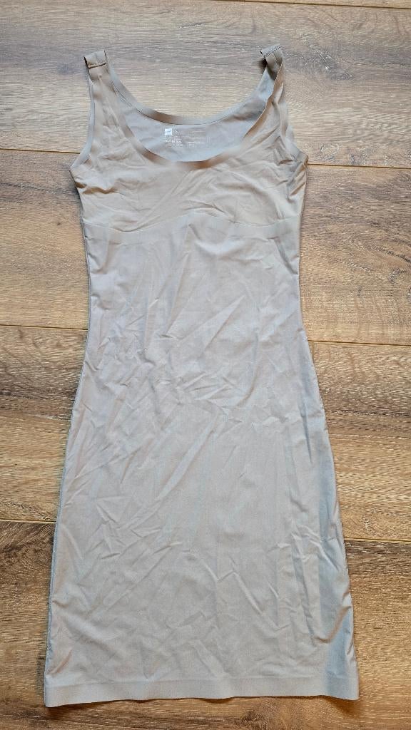 Corrigerend onderjurkje van Hema maat S, Hema, Ophalen of Verzenden, Beige, Overige typen