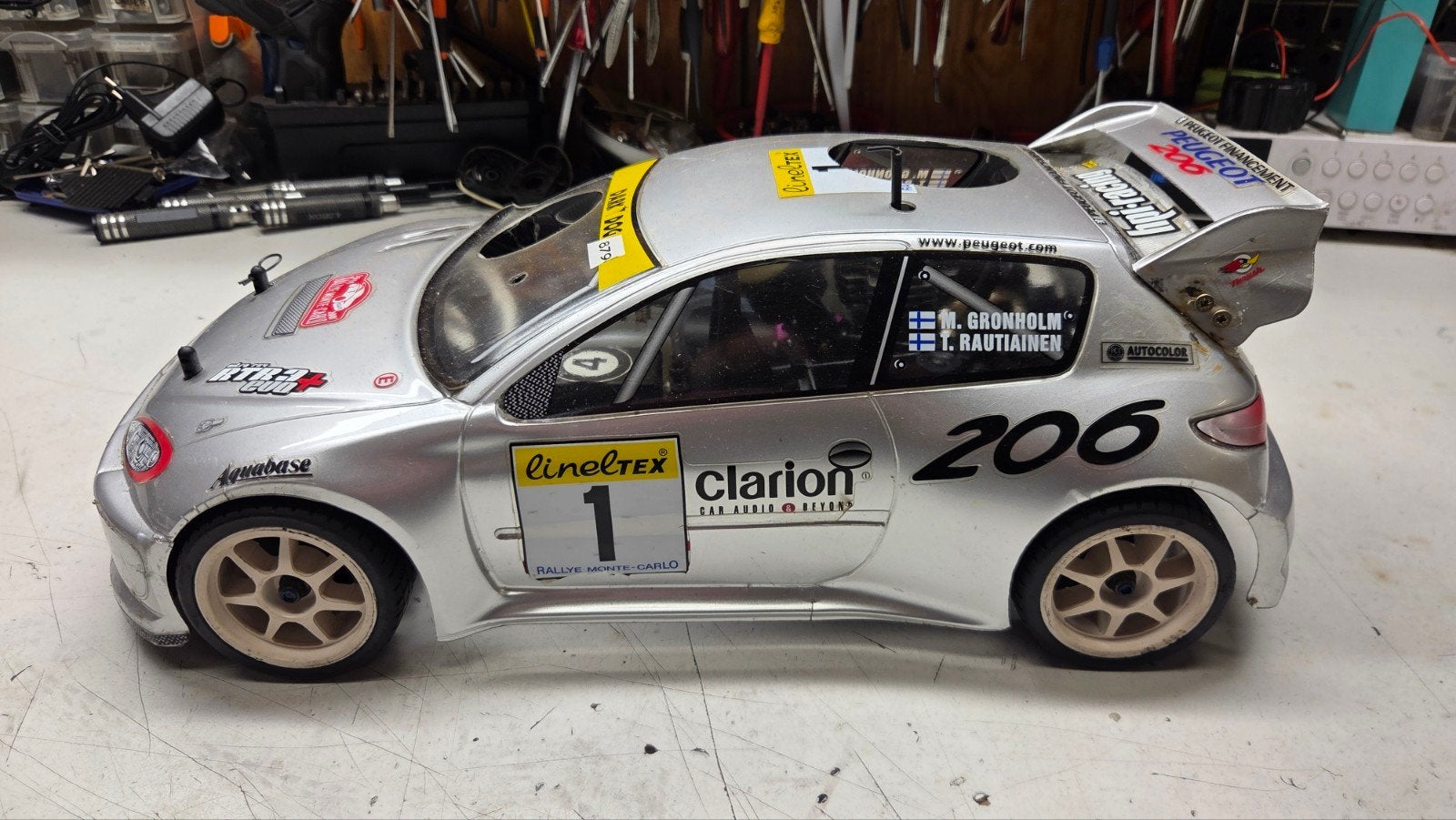 Te koop leuke hpi rs 4, Gebruikt, Ophalen of Verzenden, Schaal 1:10, Auto onroad