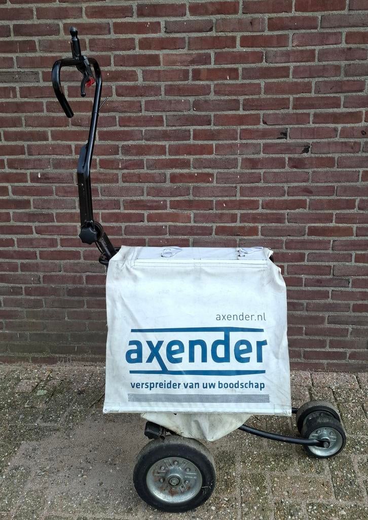 Folder,- en krantenkar, Ophalen, Gebruikt, Overige typen, 80 kg of meer