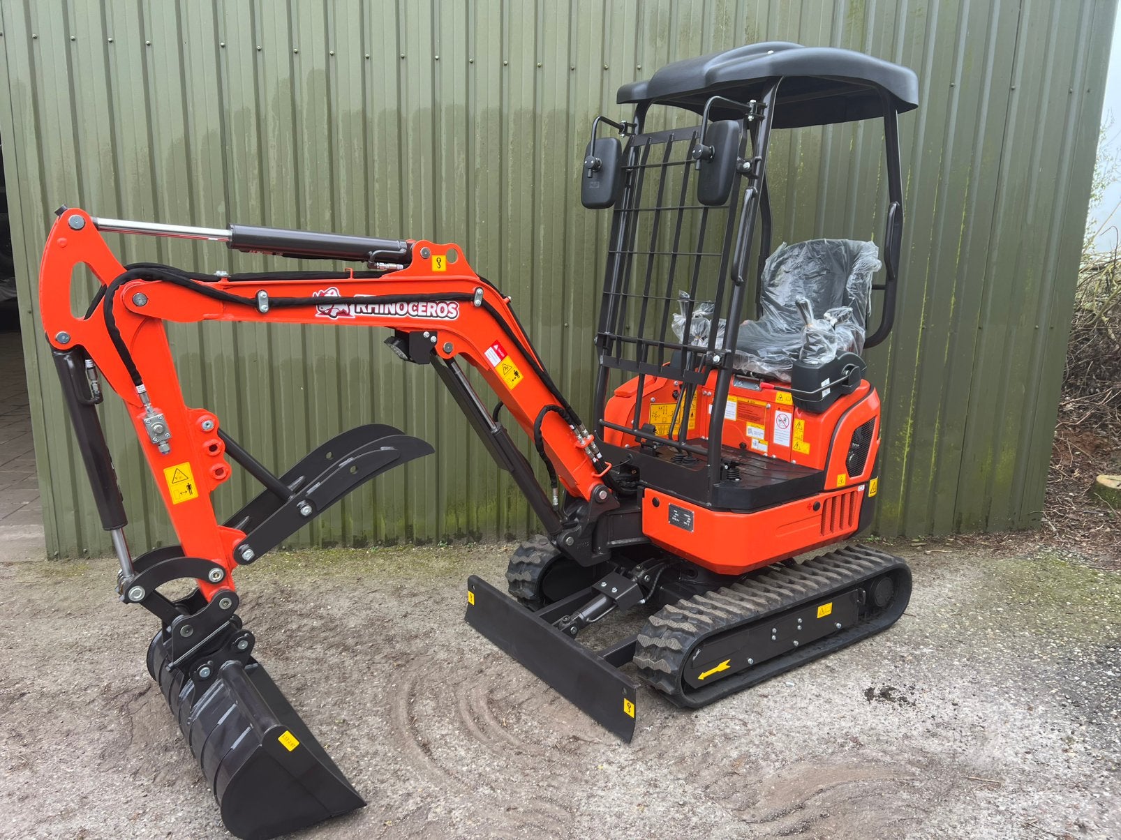 Rhinoceros XN18 minigraver Nieuw Kubota 1600KG zwemkgiek, Ophalen of Verzenden, Graafmachine