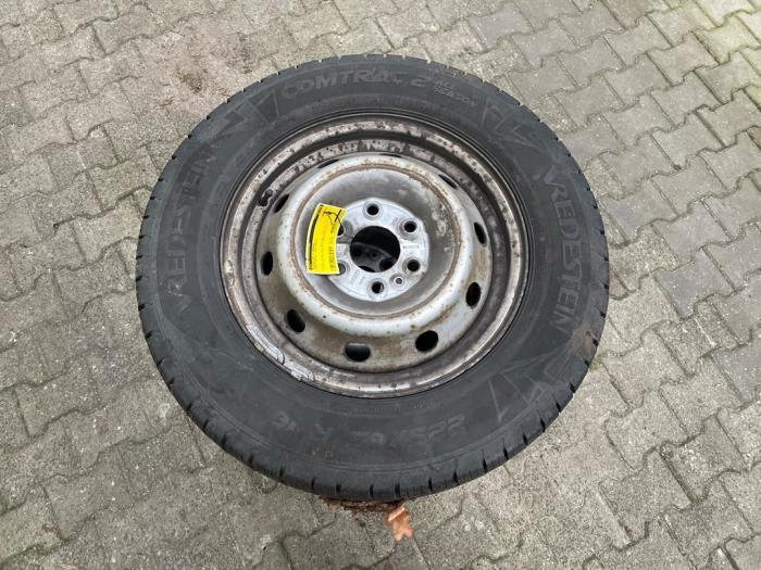 Velgen set + winterbanden van een Iveco Daily, Gebruikt, -, -, Ophalen of Verzenden