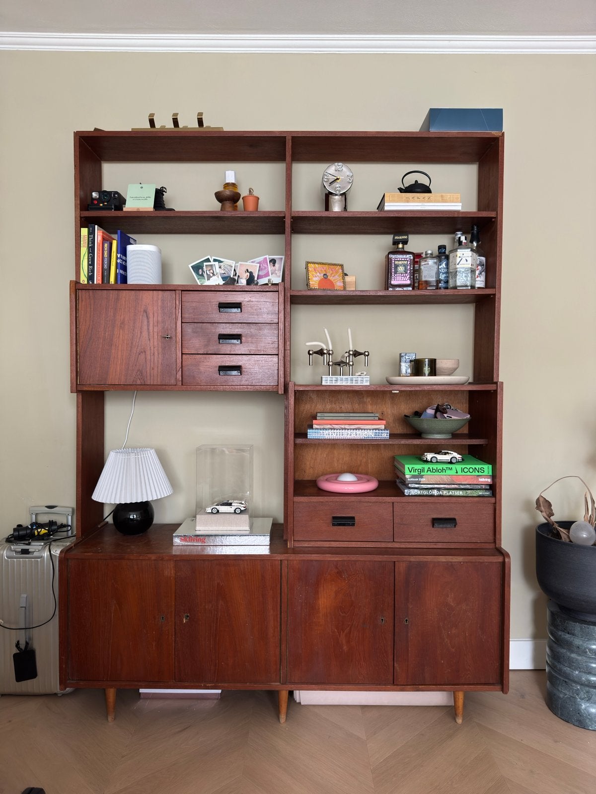 Vintage Teakhouten Wandkast, Huis en Inrichting, Ophalen, Gebruikt, 200 cm of meer, 150 tot 200 cm