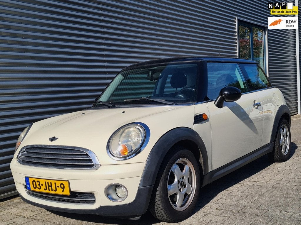 Mini Mini 1.6 Cooper Business Line 05-2009 Pepper (Old Engli, Auto's, Mini, Voorwielaandrijving, Gebruikt, 750 kg, 4 cilinders