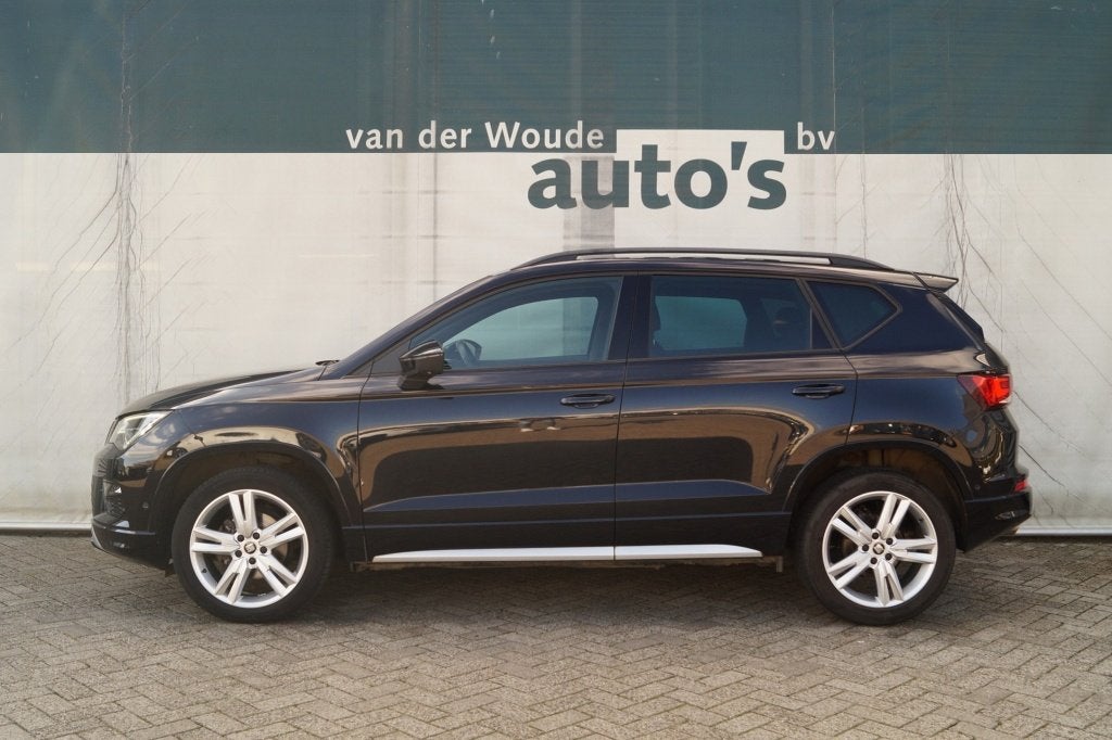 SEAT Ateca 1.5 TSI 150pk FR Business Intense -LED-BEATS-DIGI, Auto's, Seat, Dealer onderhouden, Euro 6, 4 cilinders, Ateca