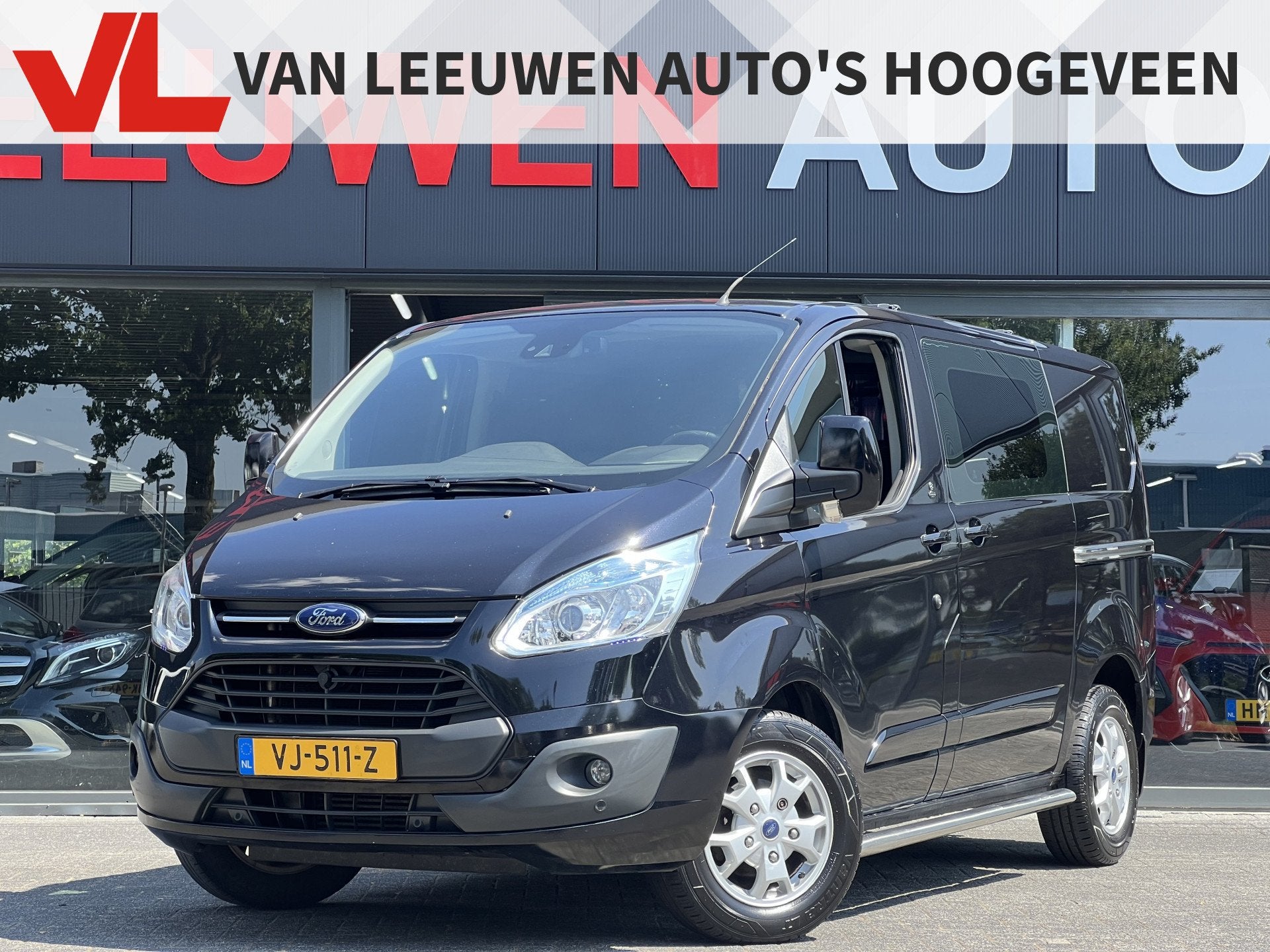 Ford Transit Custom 270 2.2 TDCI L1H1 Champions Edition! | M