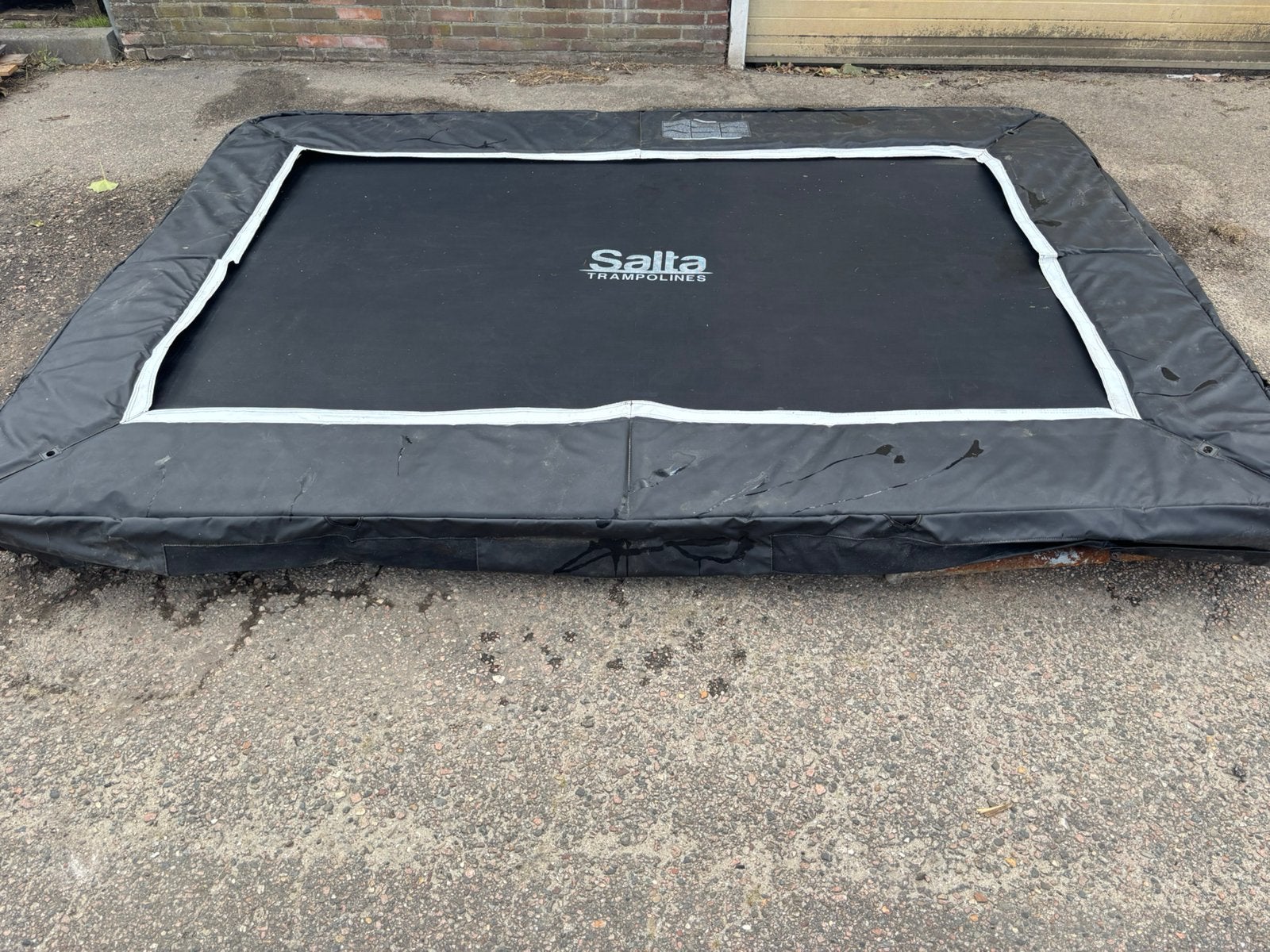Salta trampoline, Ophalen, Zo goed als nieuw