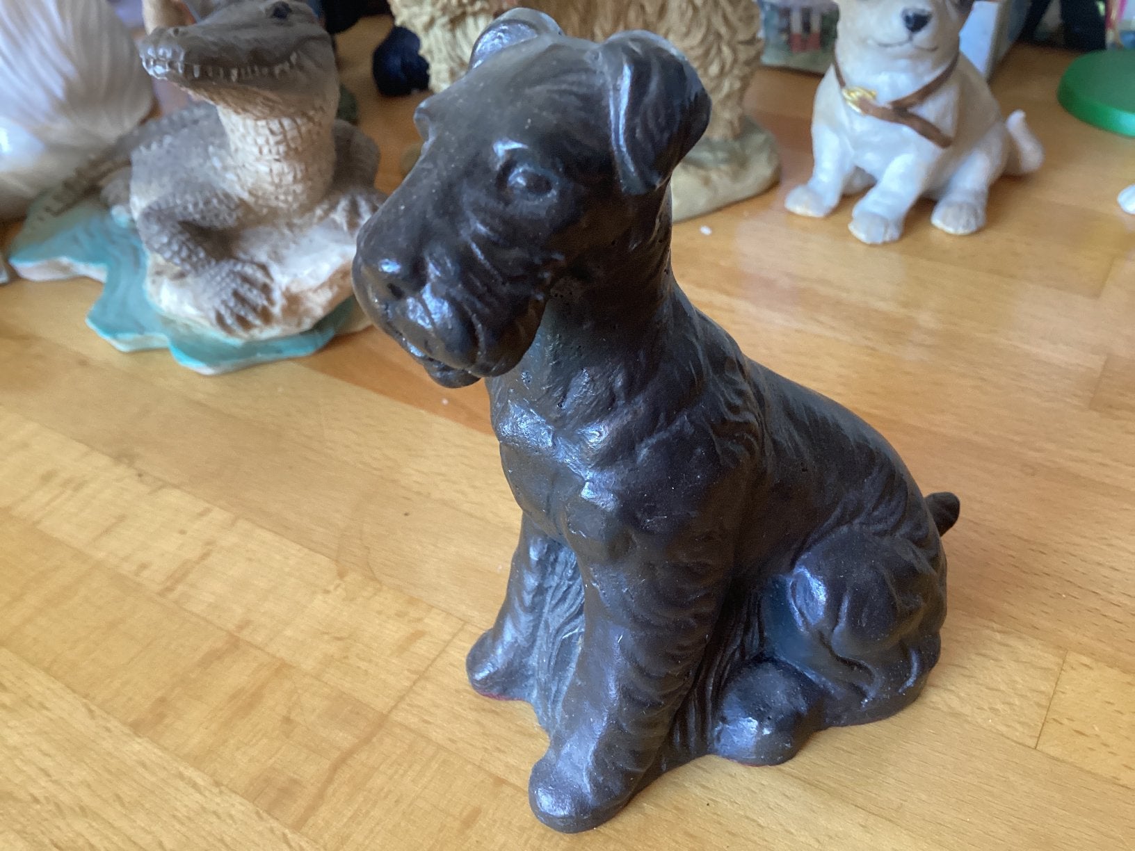 Schnauzer hoog 11 cm. Aardewerk, Ophalen of Verzenden, Zo goed als nieuw, Dier