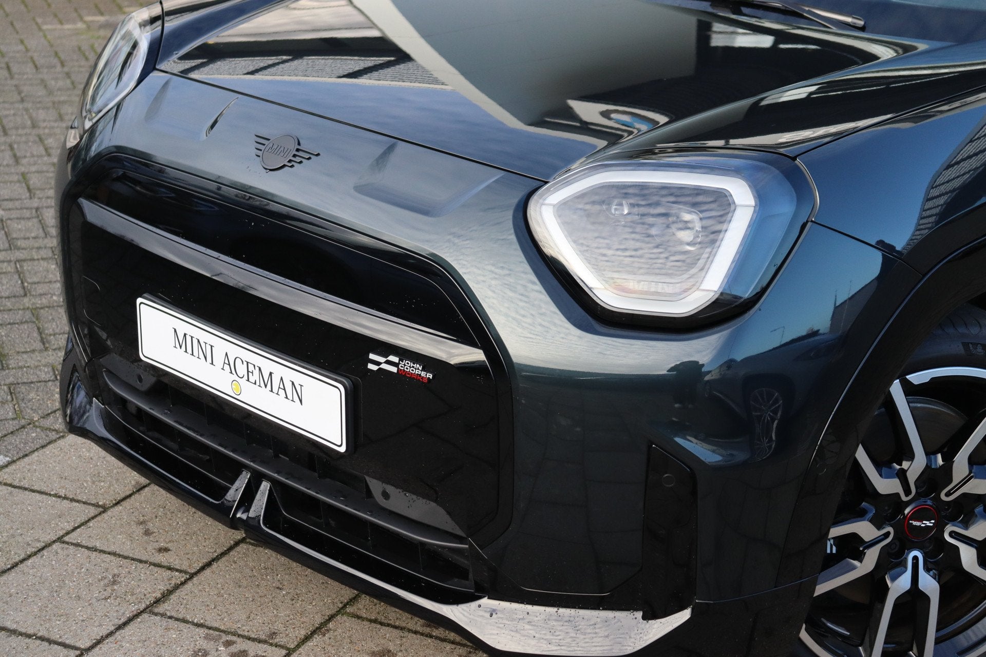 MINI Aceman SE / John Cooper Works / Pakket M / 19" JCW Lap, Dealer onderhouden, Stof, 218 pk, Aceman
