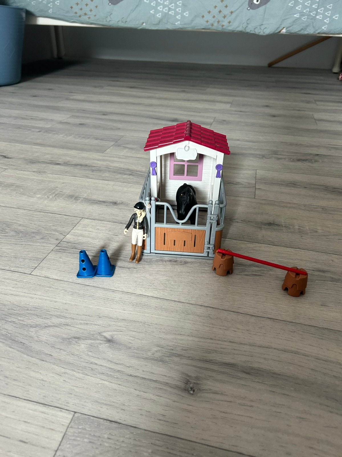 Schleich stal, Ophalen, Zo goed als nieuw