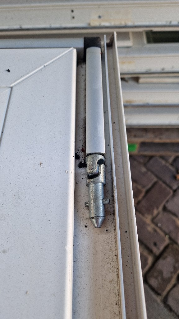 Kunststof raamkozijnen met kiepraam en luchtrooster ( 272 ), Kunststof, Raamkozijn, Zo goed als nieuw, Nb