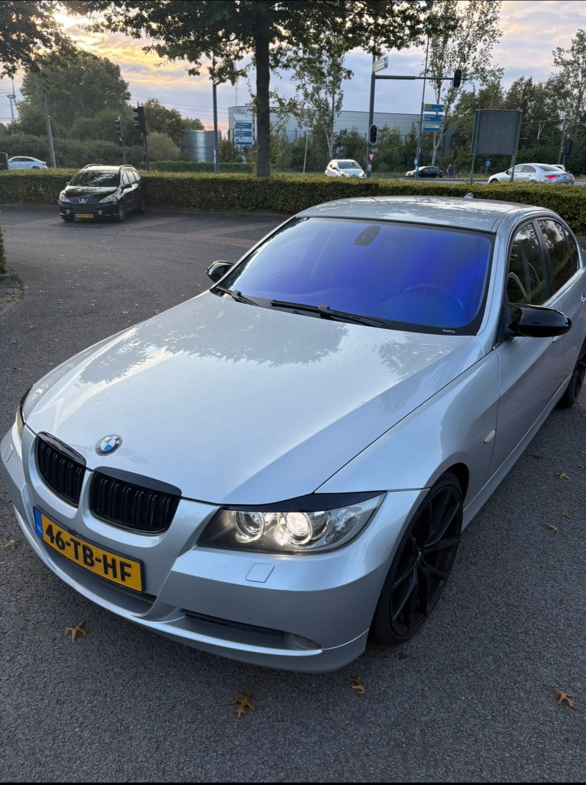 BMW 3-Serie 2.5 I 325 AUT 2006 Grijs, Auto's, Automaat, 745 kg, Achterwielaandrijving, 2497 cc