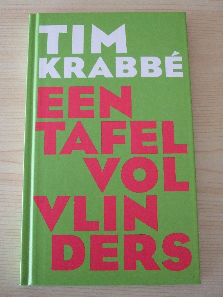 Tim Krabbè - Een tafel vol vlinders. 9789059650848., Ophalen of Verzenden, Nederland, Tim Krabbè, Zo goed als nieuw
