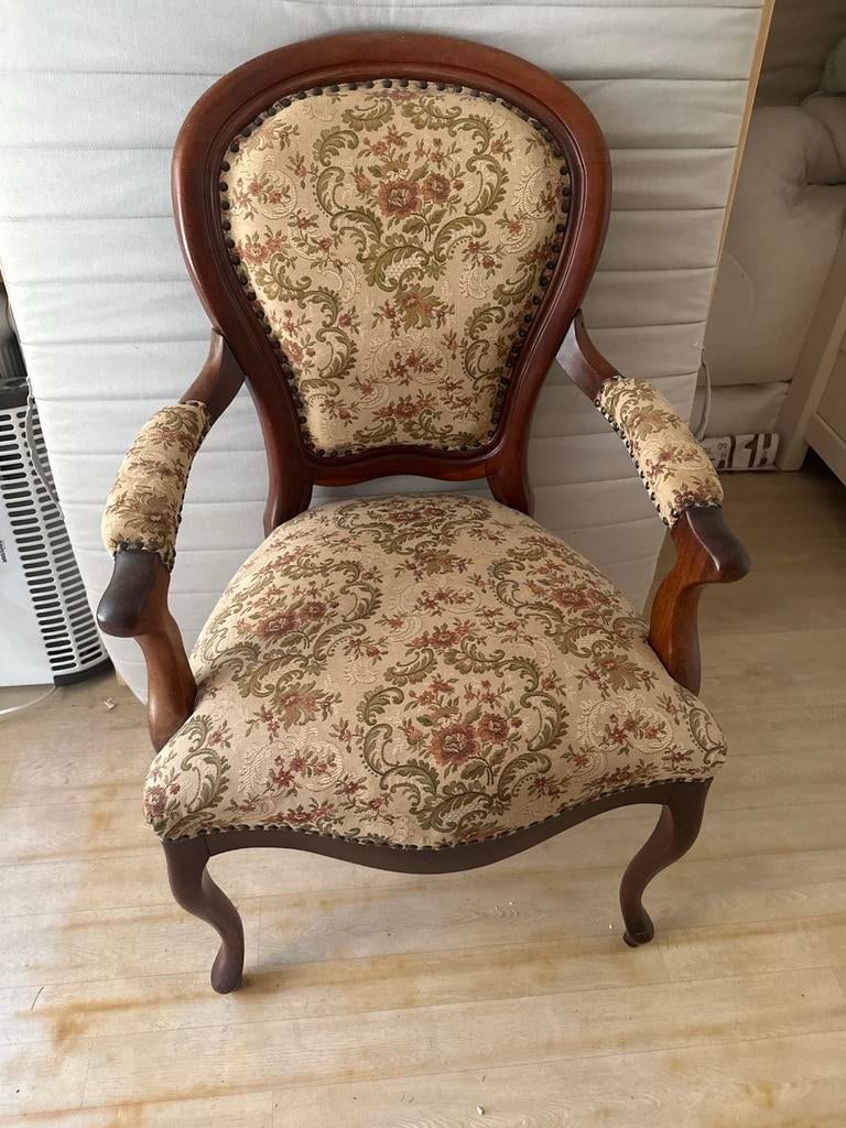 Antieke fauteuil met bloemenpatroon, Antiek en Kunst, Ophalen