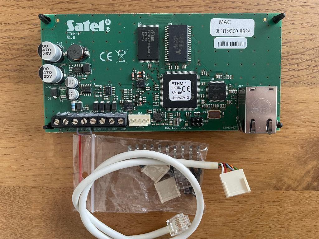 Satel ip module, Doe-het-zelf en Verbouw, Alarmsystemen, Ophalen of Verzenden, Gebruikt, Overige typen, Overige soorten