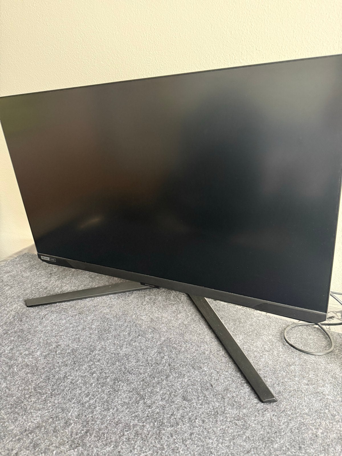 Samsung Odyssey G7 28 inch 4K 144Hz Gaming / Smart Monitor, IPS, 101 t/m 150 Hz, In hoogte verstelbaar, Minder dan 1 ms