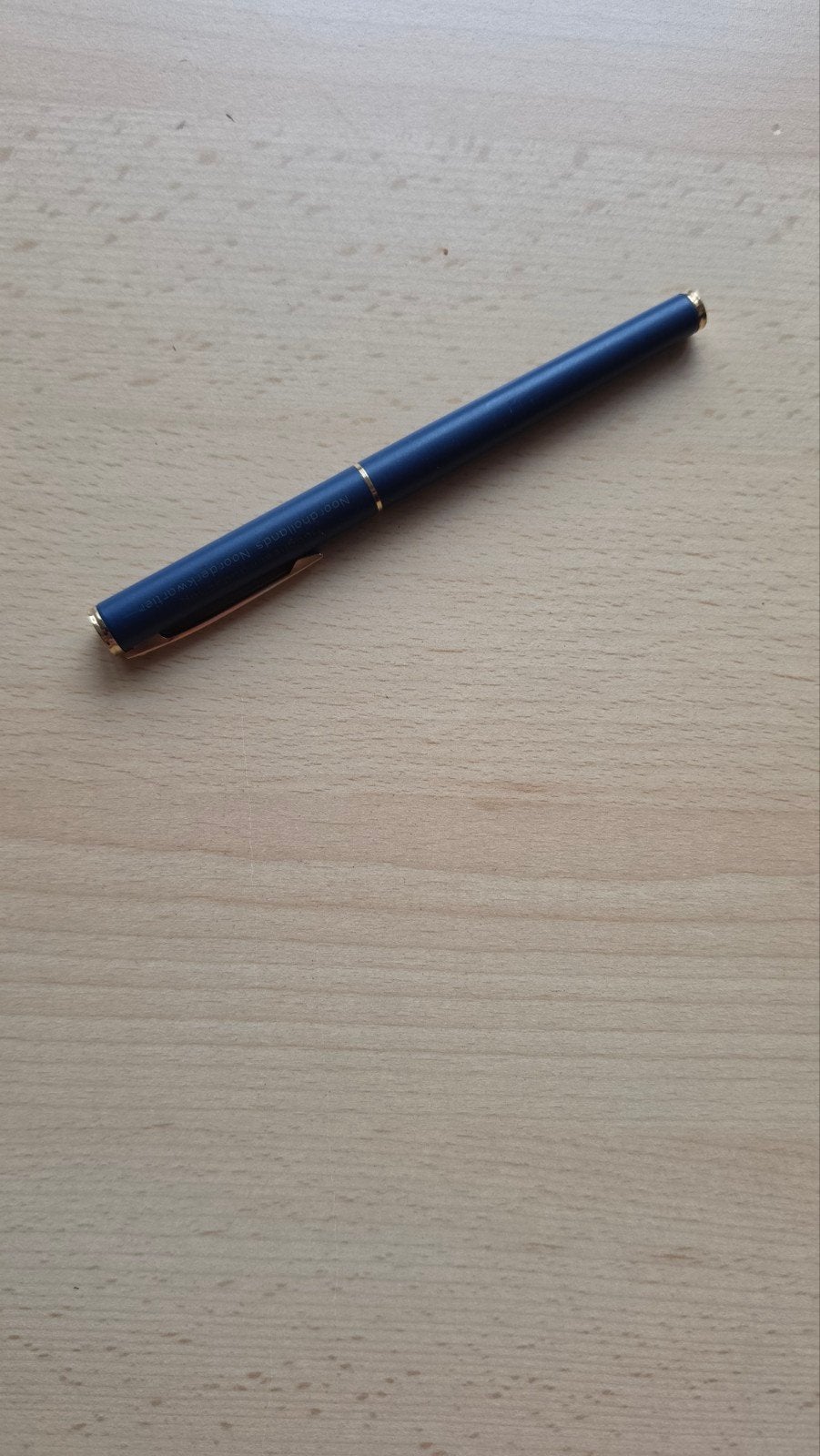 Blauwe vulpen met gouden accenten, Ophalen of Verzenden, Zo goed als nieuw, Vulpen, Overige merken