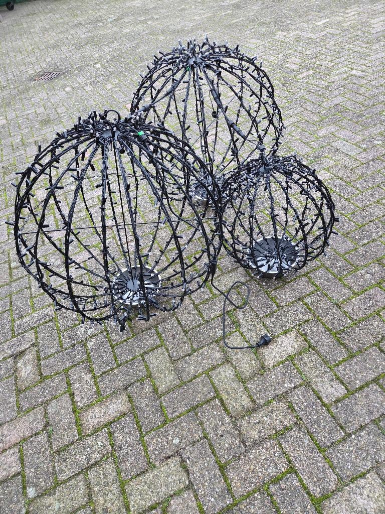 kerstverlichting bollen 1x 50cm en 2x 80cm, Diversen, Kerst, Ophalen, Zo goed als nieuw