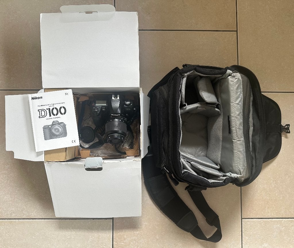 nikon D100 camera, Audio, Tv en Foto, Spiegelreflex, Ophalen of Verzenden, Zo goed als nieuw, Nikon