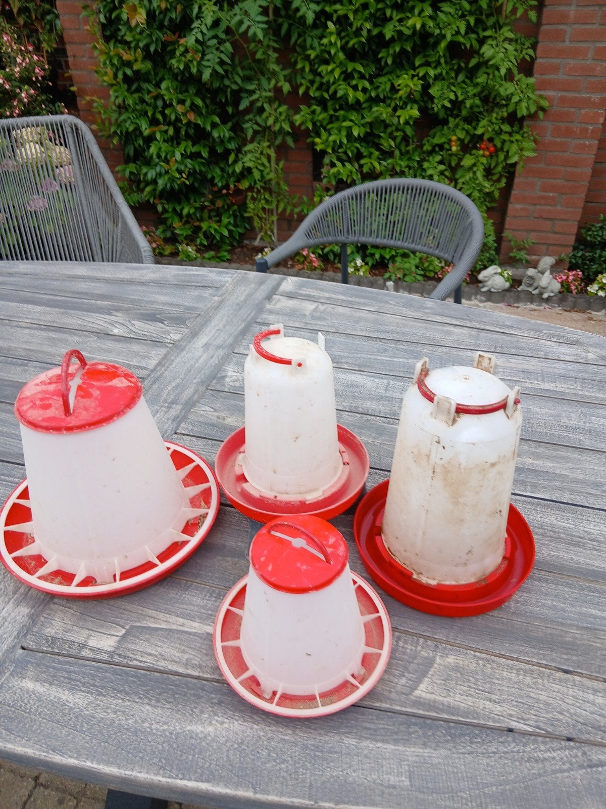 2 voer bakken +2drinkbakken verschillende maten, Dieren en Toebehoren, Ophalen, Drinken en Voederen