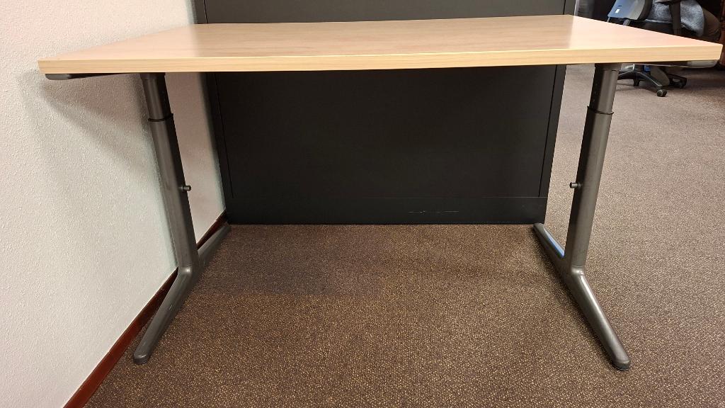 Bureau, Huis en Inrichting, Bureaus, Gebruikt, Spaanplaat of MDF, Bruin, 100 cm