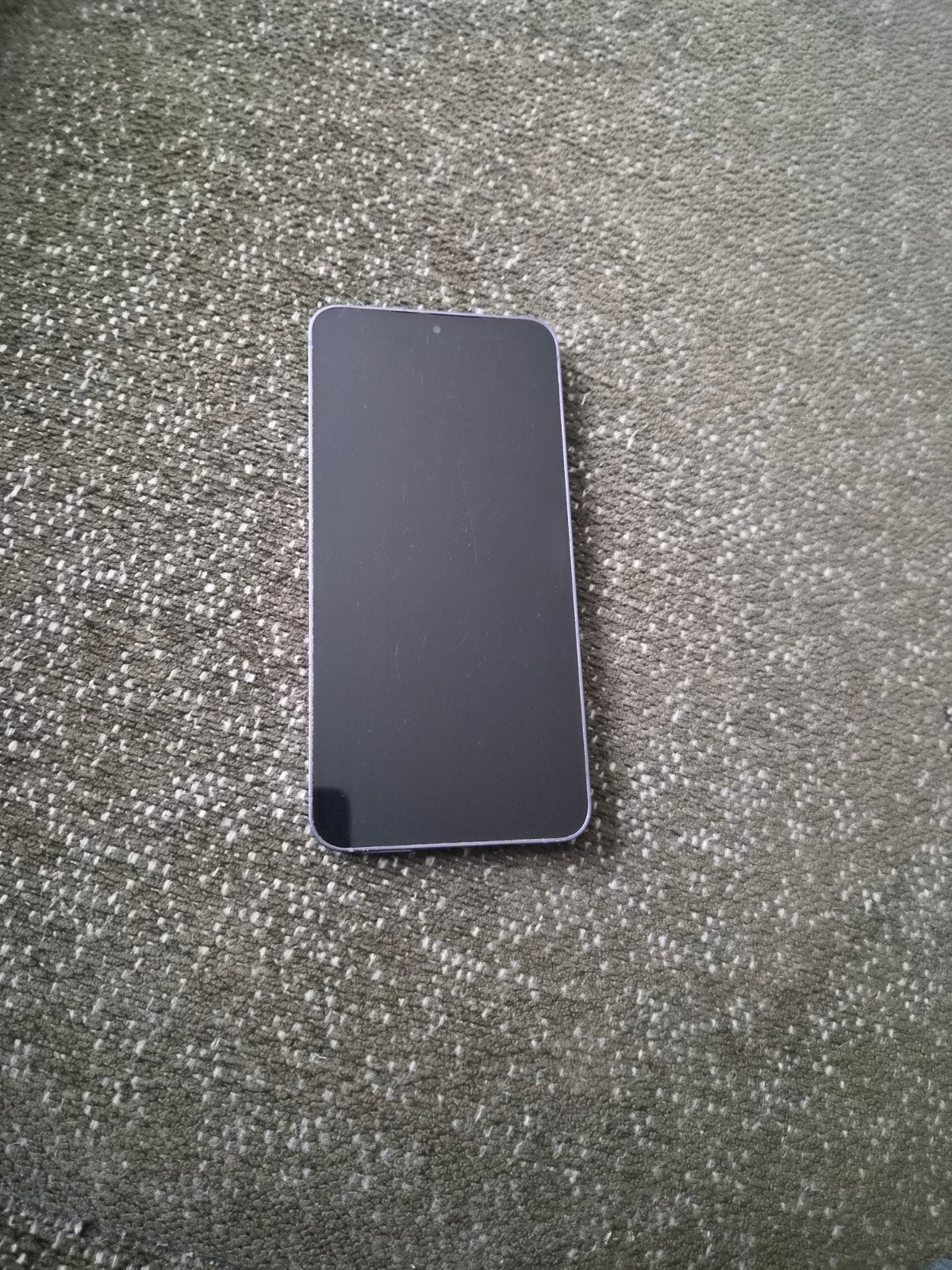 Samsung Galaxy S24 - Mooie telefoon met lichte sporen, Gebruikt, Galaxy S24, Paars, Touchscreen